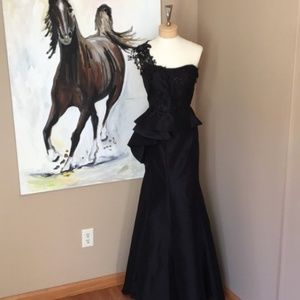 Black Dress / Special Occasion / Prom - Mon Cheri